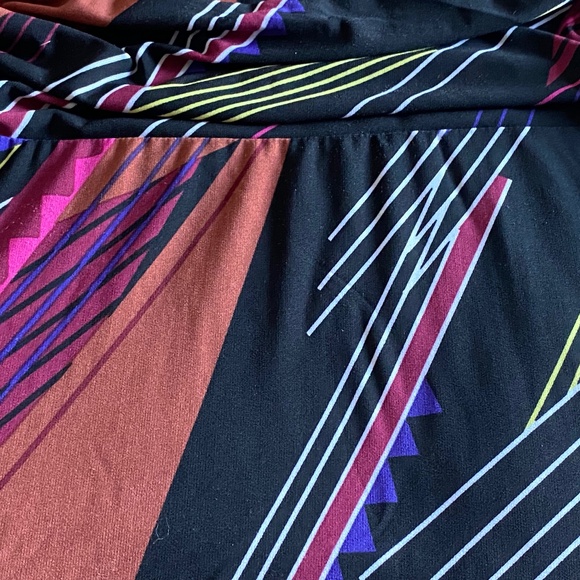 Midi Dress in Multi-Colours, Size 10 - Picture 10 of 12